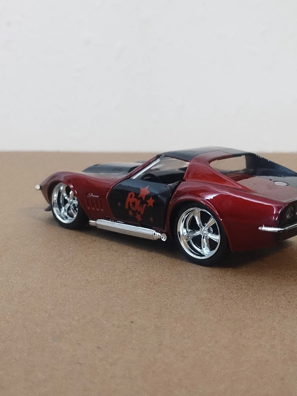 1969 Chevy Corvette stingray 1/32 scale diecast car jada very good condition